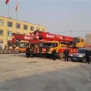 ��ɽ�|ƽ�ء���һ���ؙC(j��)��ҹ�YԮ����ͨ����ͨ��